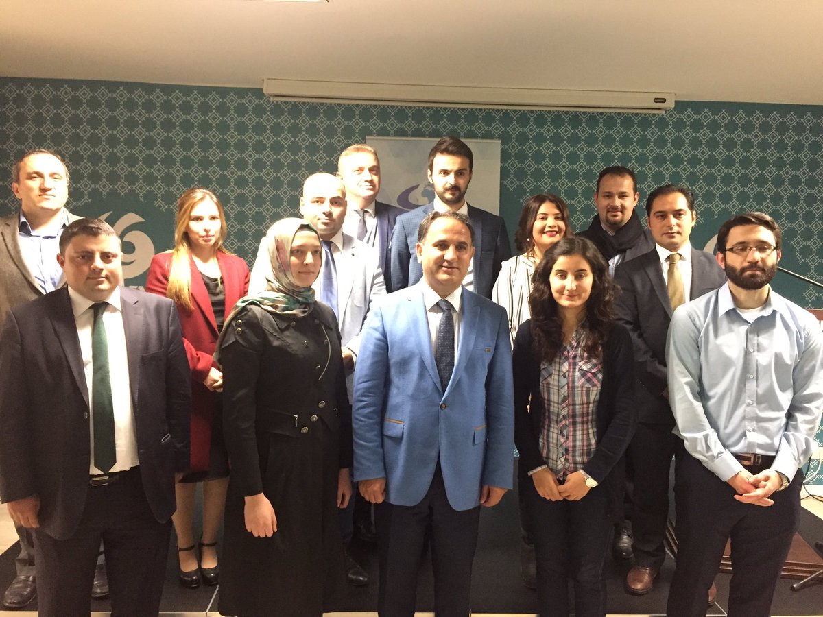  YTB Başkanı Kudret Bülbül, Köln`de öğrencilerle buluştu.